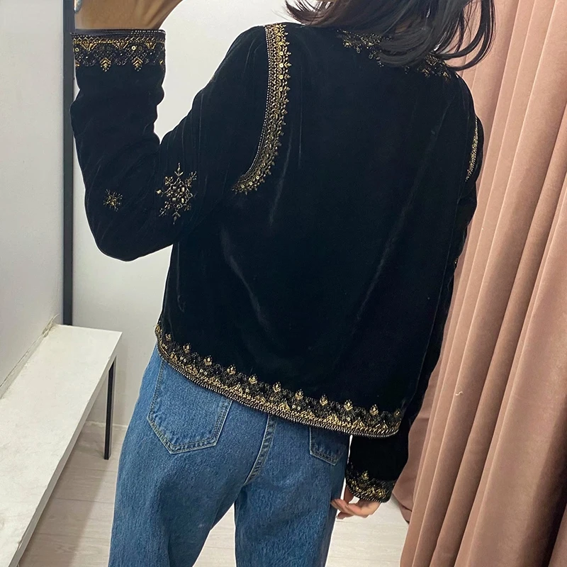 Women\'s Ethnic Style Heavy Industrial Embroidered Sequin Decorated Jacket Velvet Short Cardigan Autumn and Winter Women