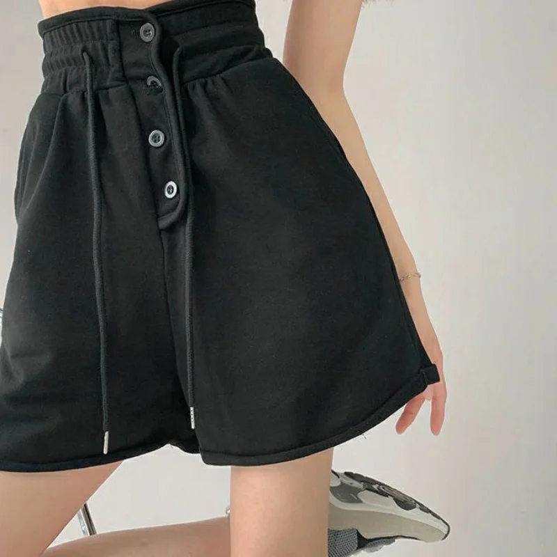 

Спортивные шорты женские с высокой талией повседневные однобортные свободные простые минималистичные модные уличные шорты в американском стиле Ins Personality