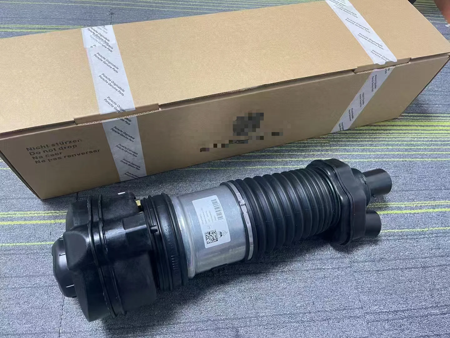 

OEM новые 1 шт. передние амортизаторы с пневматической подвеской с PATM, подходят для Porsche Cayenne 9YA 9Y0616039