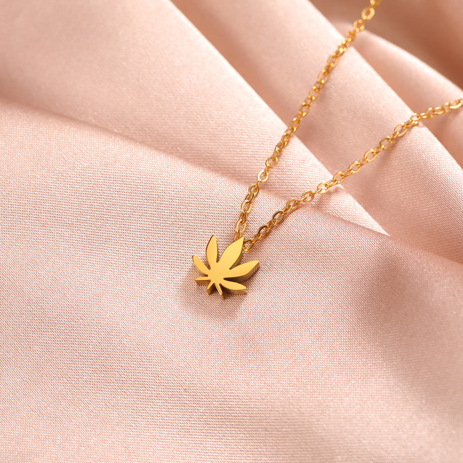 Kkjoy Edelstahl Pflanze Vierblättriges Kleeblatt Anhänger Halskette Mode Elegante Feminine Kurze Schlüsselbein Kette Halskette Schmuck – Detail 18
