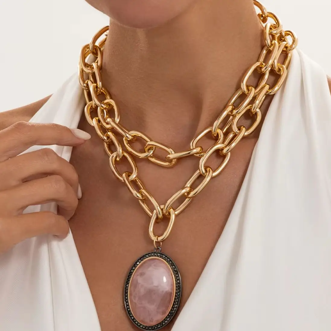 KunJoe Trendy Oval Pink Resin Pendant Chunky Gold Color Double Layer Chain Link Necklaces Charms Woman Banquet Jewelry Accessory