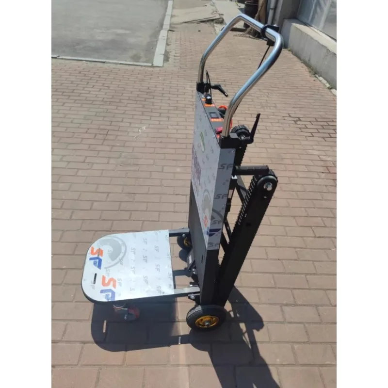 Рисунок 4 - Инструменты для скалолазания