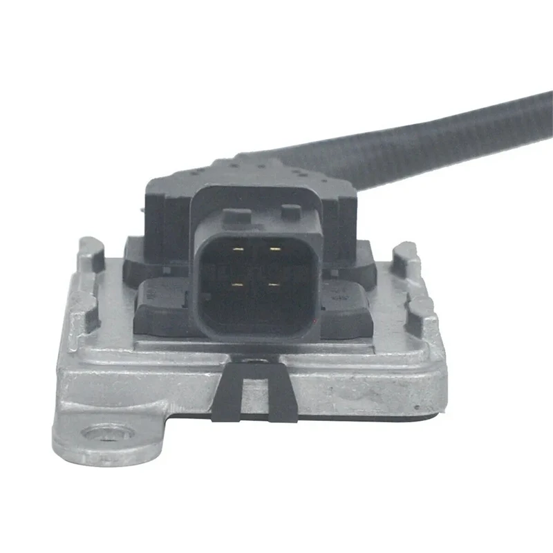 

Cg0-qNitrogen Oxide Sensors for Cummins Diesel Engine 3687930 5WK96740B Auto Replacement
