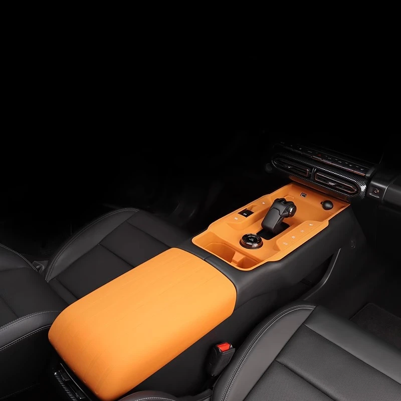 

For Haval Menglong Second-generation DARGO Central Control Gear Silicone Pad All-inclusive Wireless Charging Protective Cover