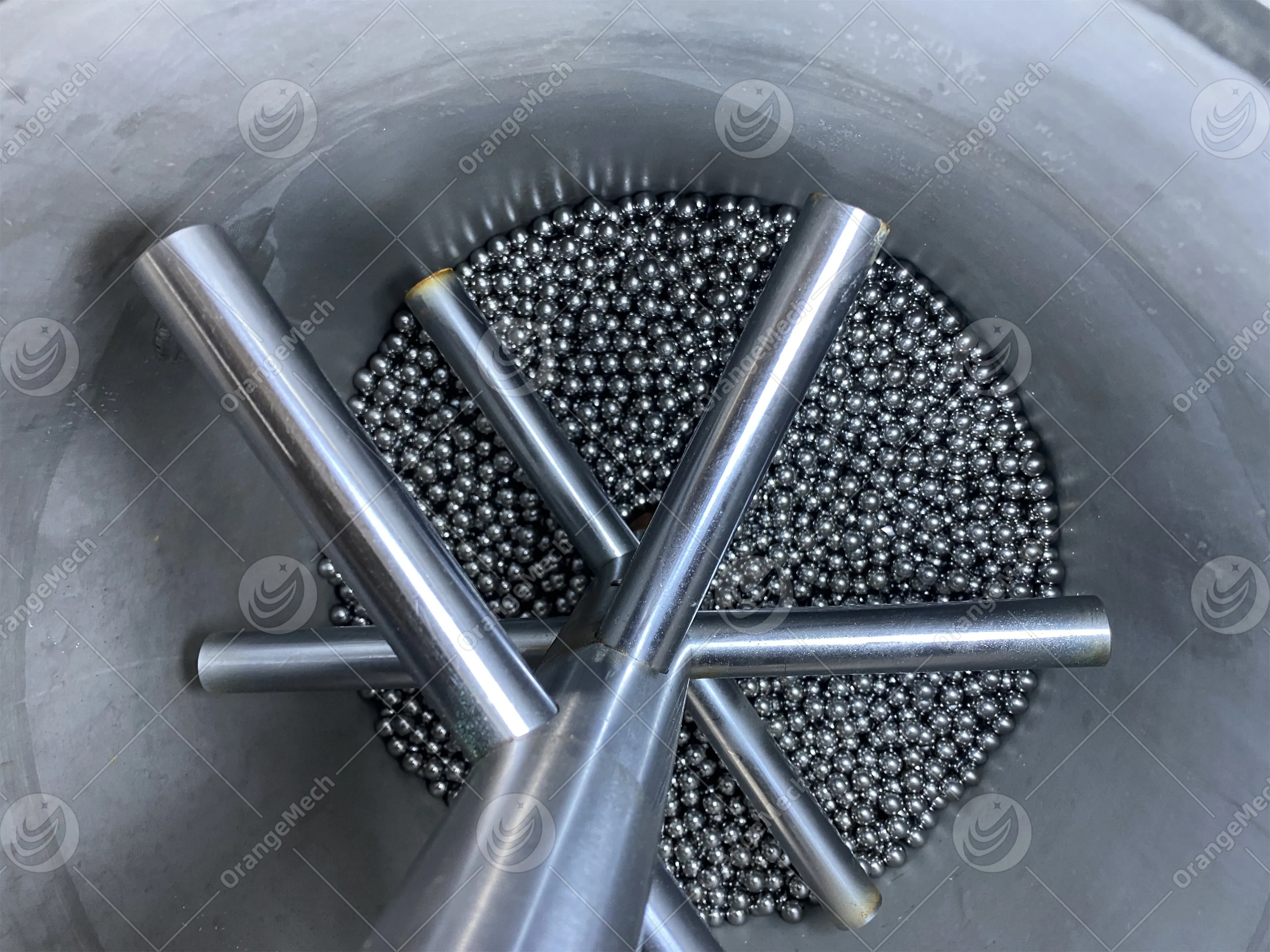 Vertical Ball Mill Machine Grinding For Pistachio Nuts Sauce White Chocolate