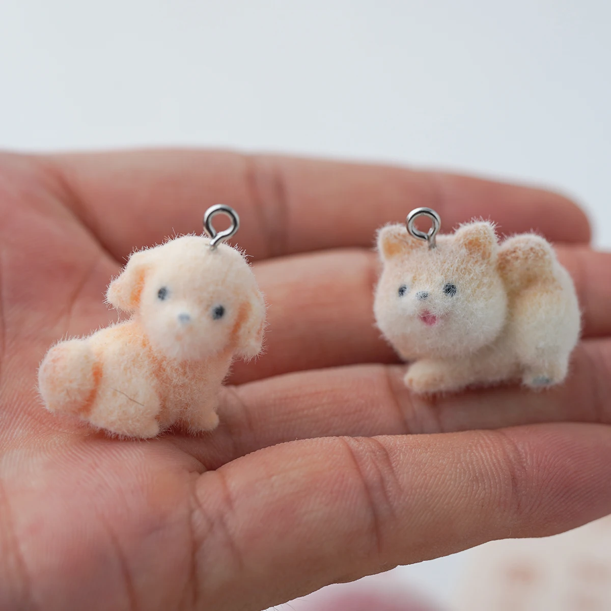 

4pcs Cartoon resin Shiba Inu Charms cute Plush Doll pendant for DIY craft jewelry Necklace keychain make Accessories wholesale