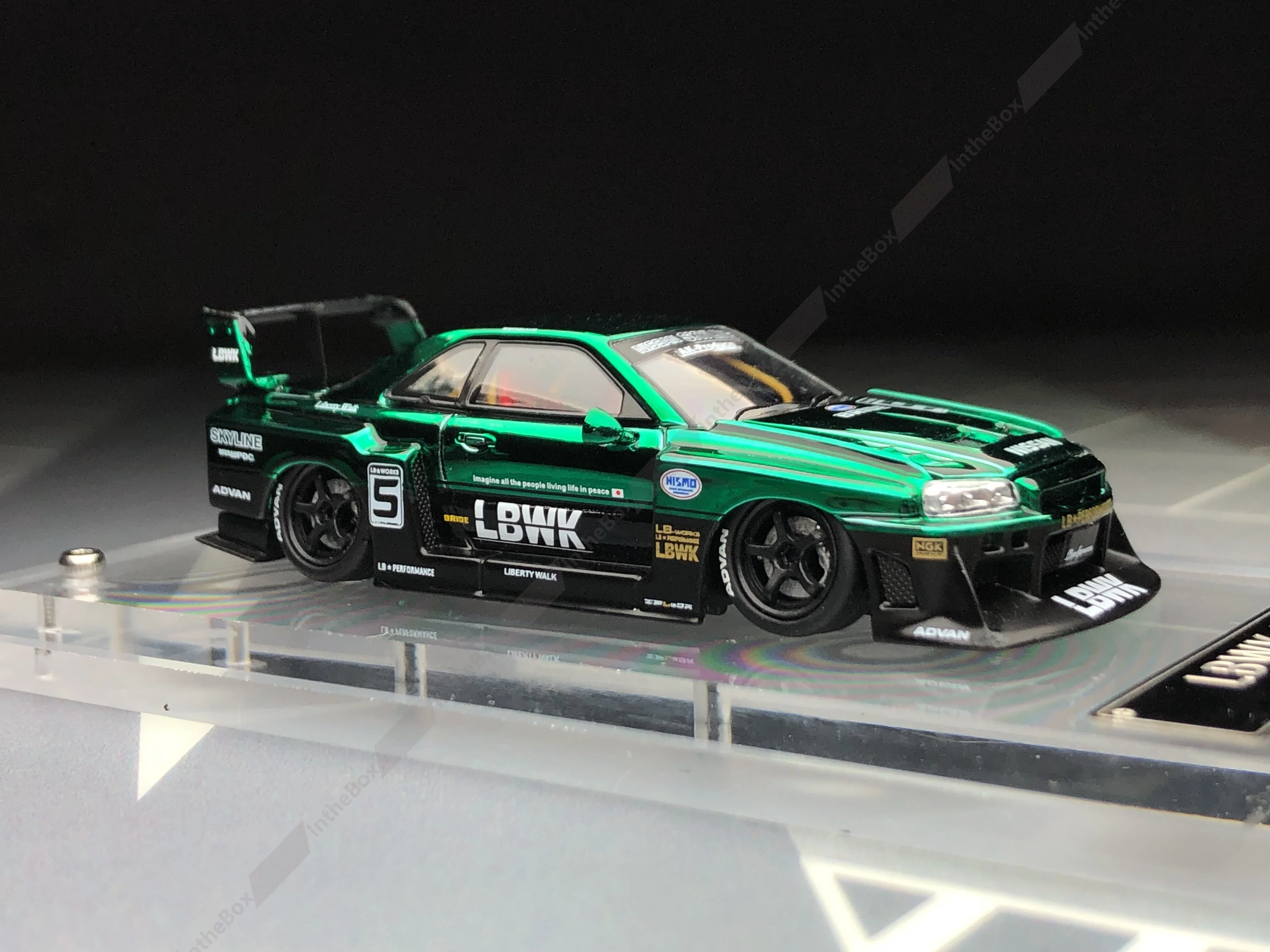 SW 1:64 LBWK ER34 نموذج رياضي Diecast Car Collection إصدار محدود