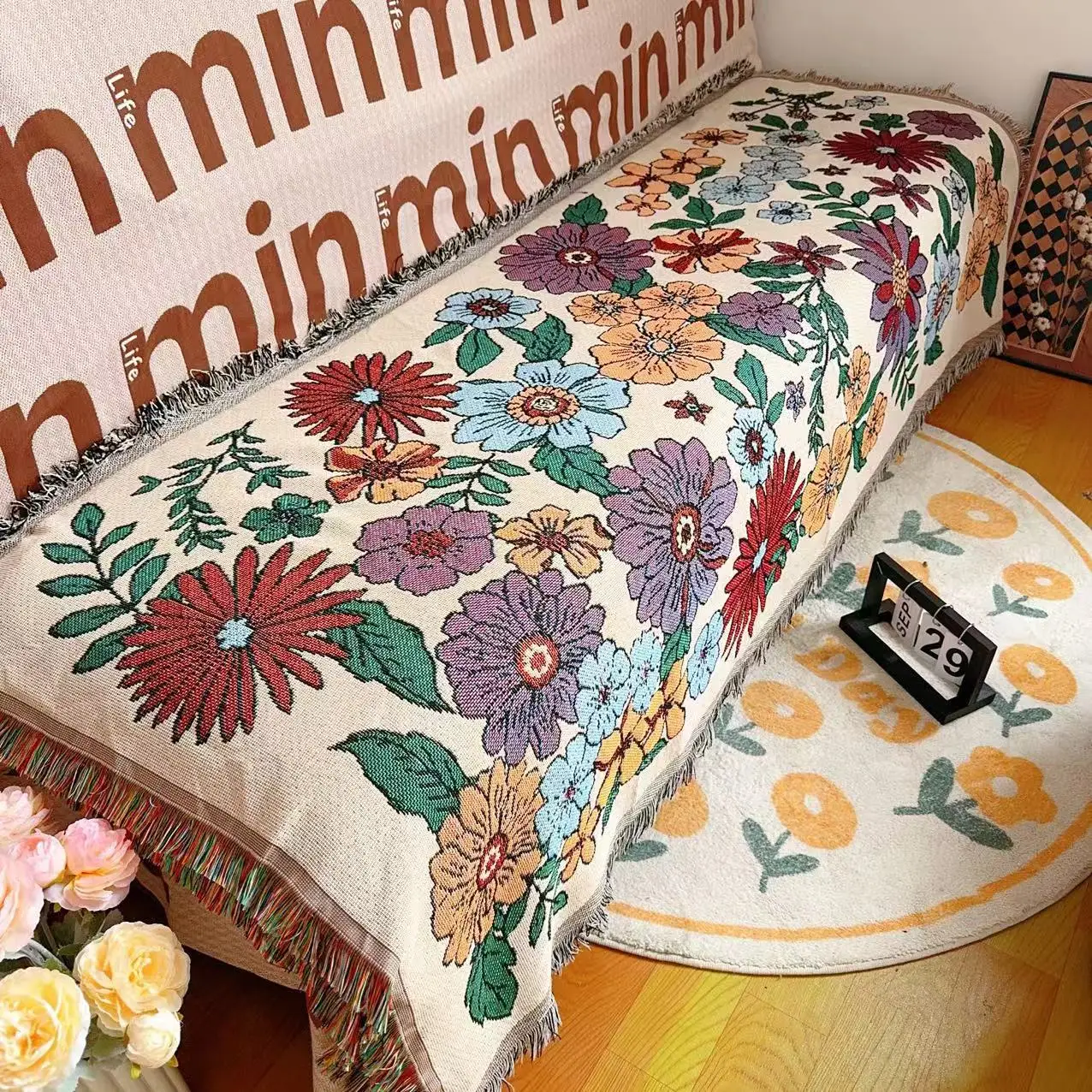 European Classical Sofa Towel 90 * 150 Printed Cushion Double Thick Enlarged Dustproof Cover Sofa Blanket