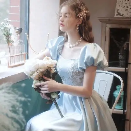 

Elegant Blue Cocktail Dresses Square Neck Puff Sleeves Satin Appliques A-Line Long Formal Evening Banquets Party Prom Gowns 2022