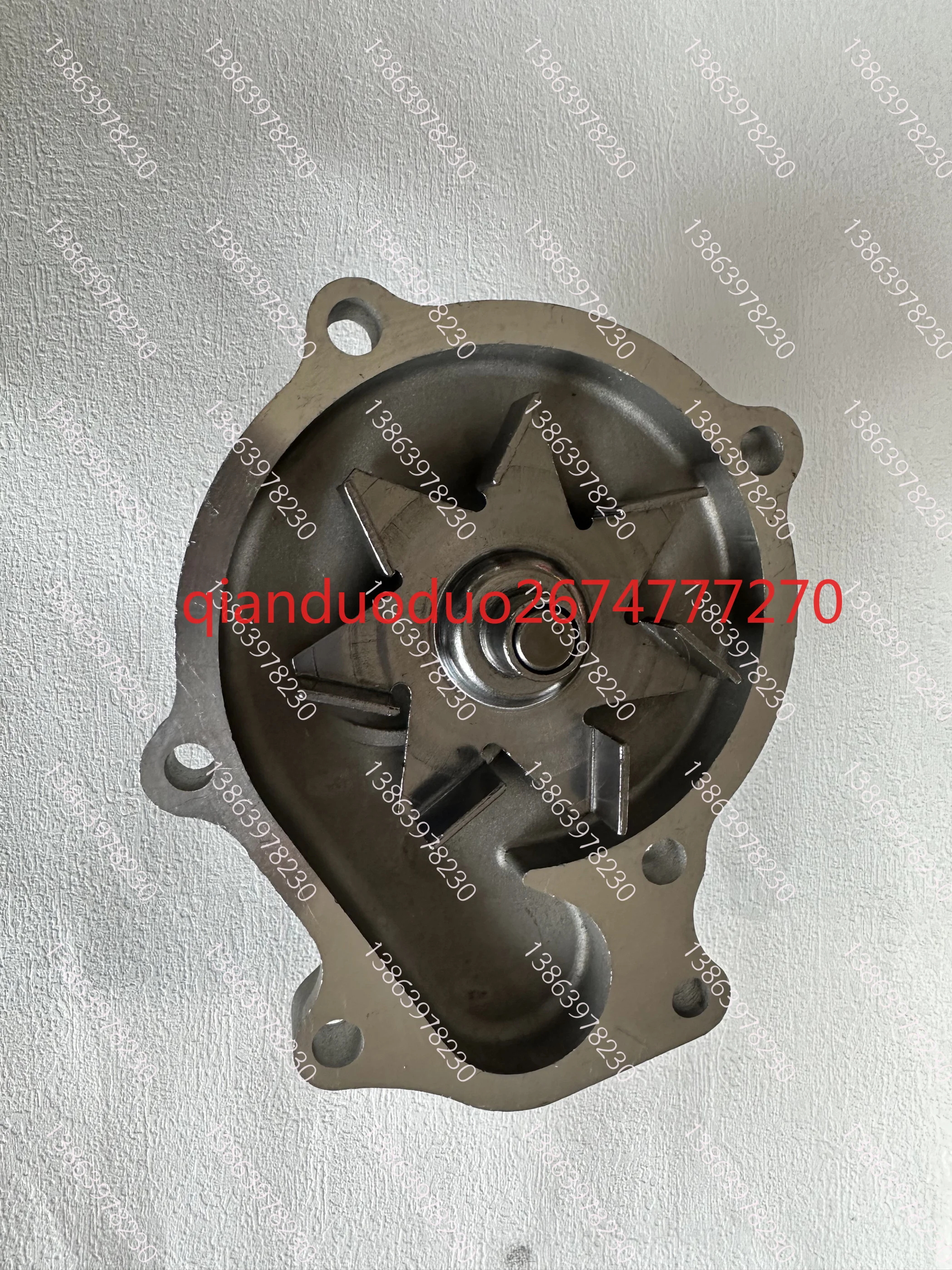 Pompa wodna silnika wózka widłowego V3300/V3600 Pompa wodna silnika