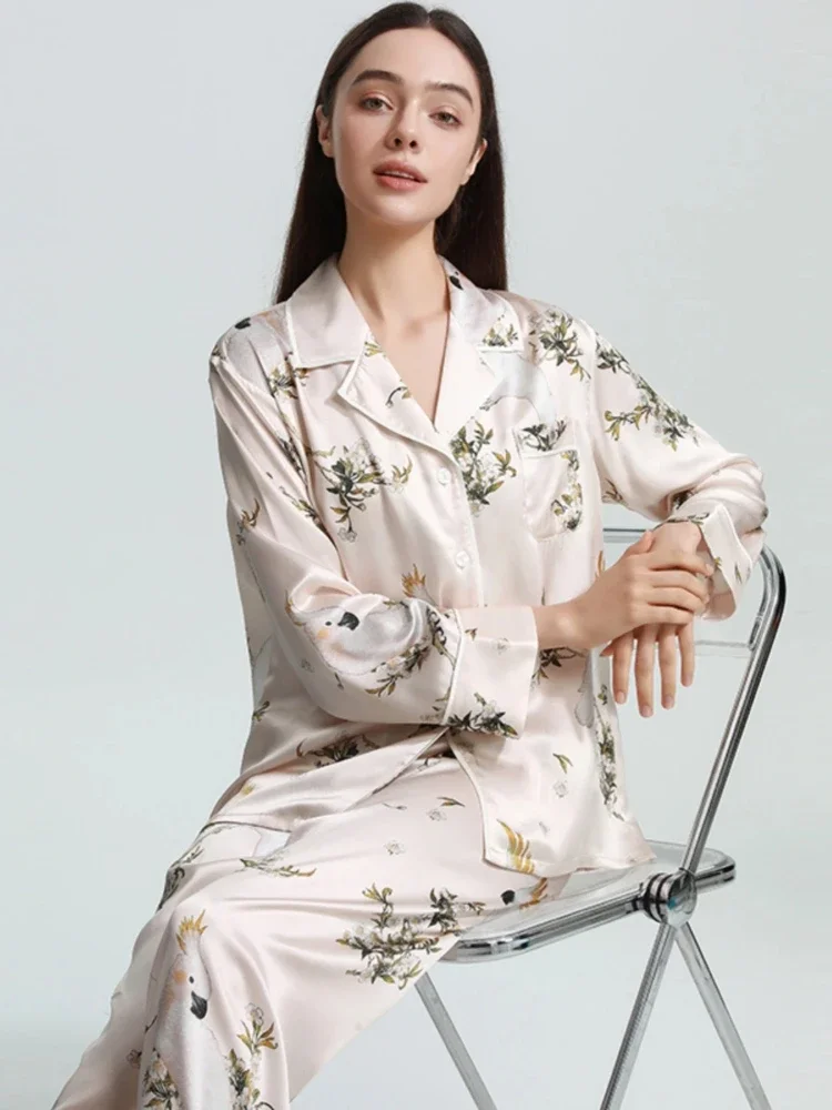 22 مللي متر 100% التوت الحرير المطبوعة ملابس النوم بيجامة مجموعة زر أسفل التلبيب Homewear سترة بيجامة من الحرير الحقيقي الفاخرة المتسكعون PJS