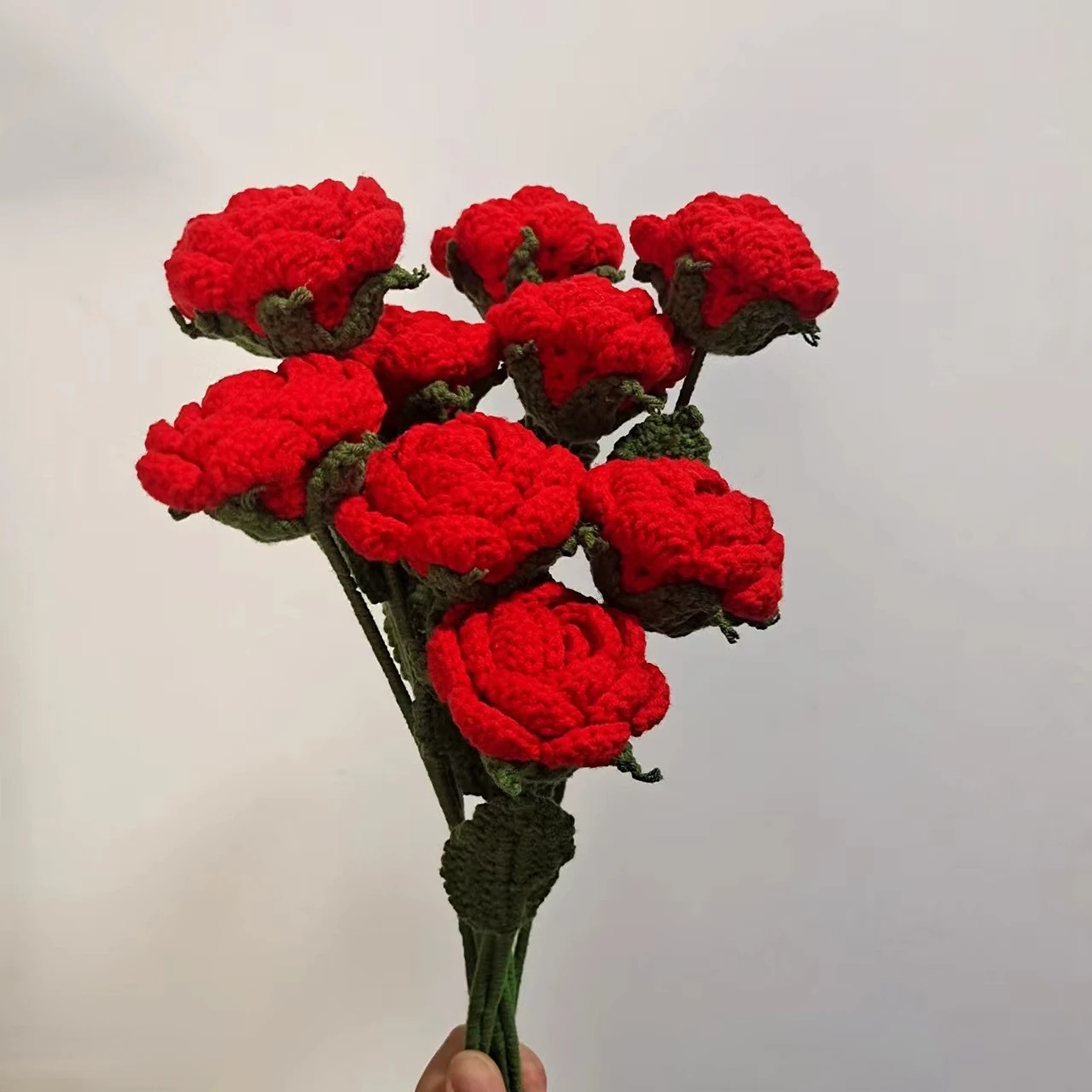 Tanabata Gift Finished Handmade Crochet Wool Bouquet Red Rose Flowers Five Milk Cotton Cultural and Creative Gifts