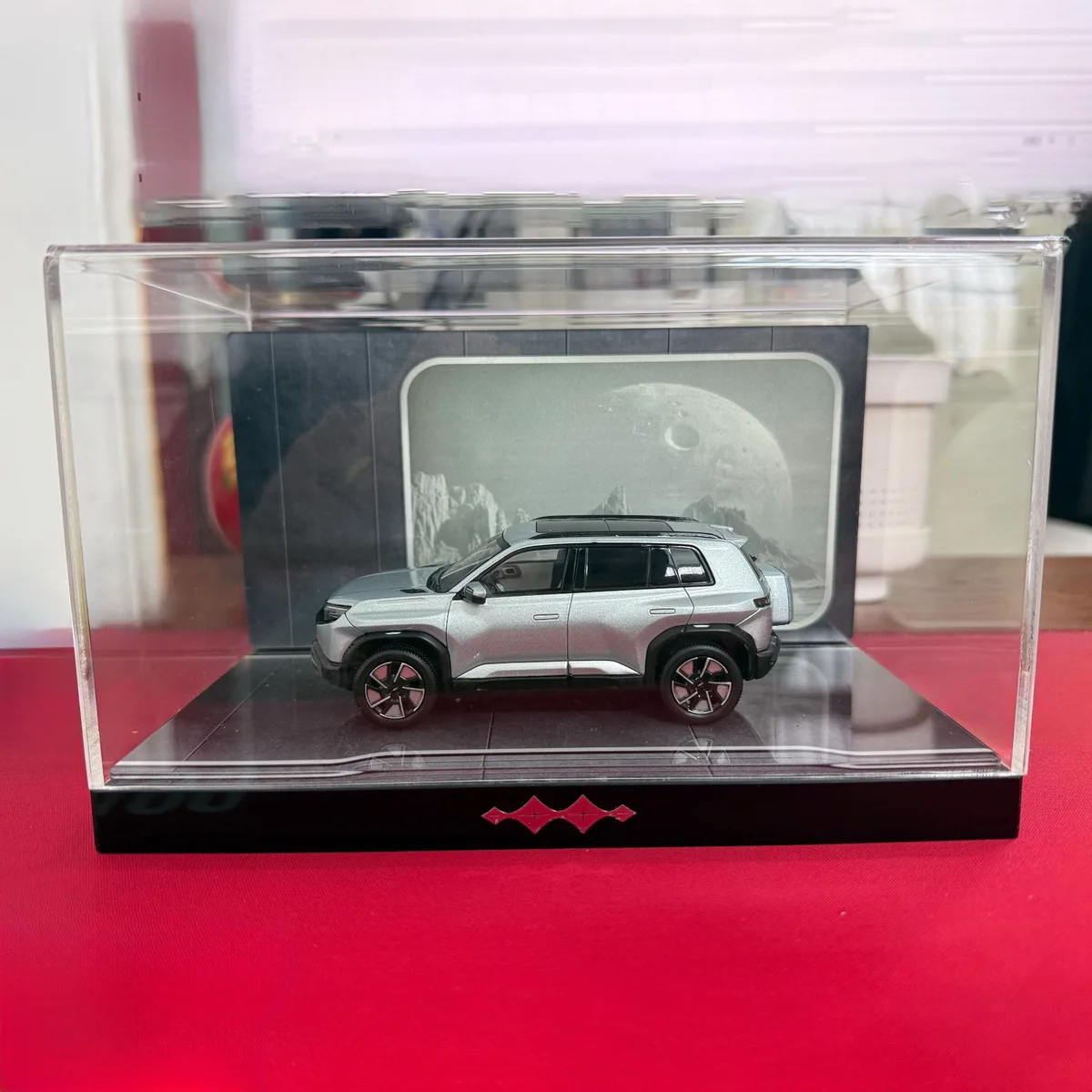 

Металлическая литая модель BYD Formula Leopard Titanium 3, имитация автомобиля BYD из сплава, украшение, подарок для мальчика, коллекционный предмет для взрослых, масштаб 1:37