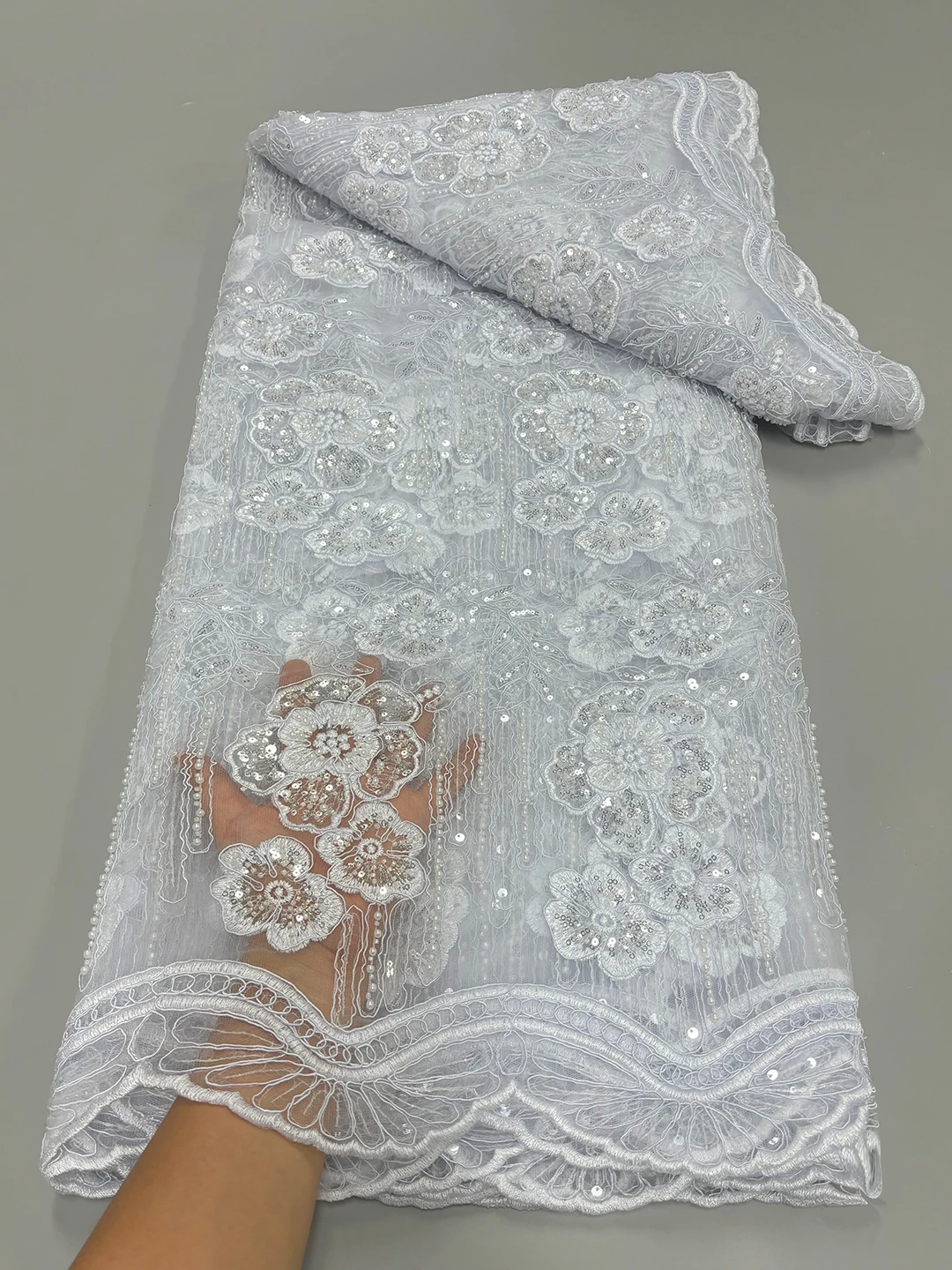 Luxury African Sequins Beaded Lace Fabrics 2024 High Quality Embroidery French Nigerian Lace Fabric For Bride Wedding Party