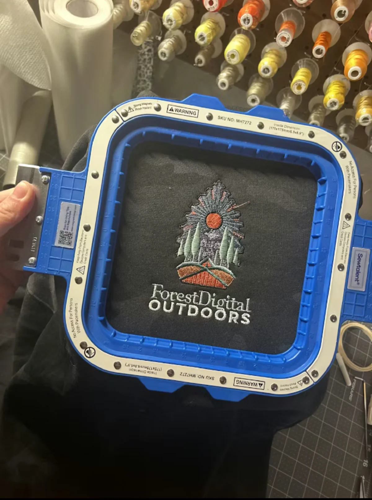 

Магнитные вышивальные пяльцы Mighty Hoop для вышивальных машин Fortever FT-1201/ FT-1204/ FT-1502/ Halo-100 и т.д.