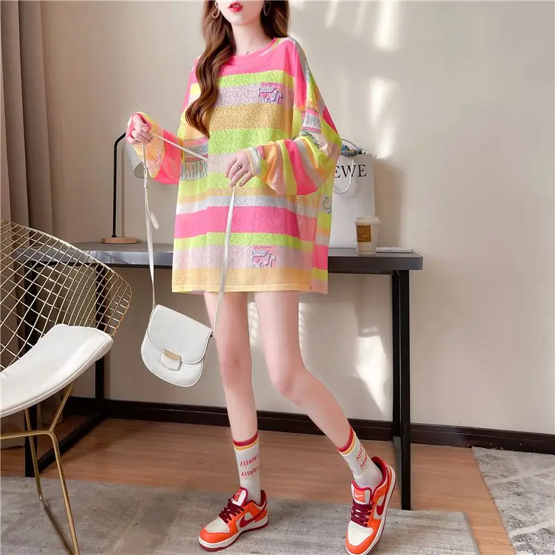 Casual Long Sleeved Sun Protection T-shirt for Women's Summer New Loose Slimming Breathable Multi-color Patchwork Striped Top