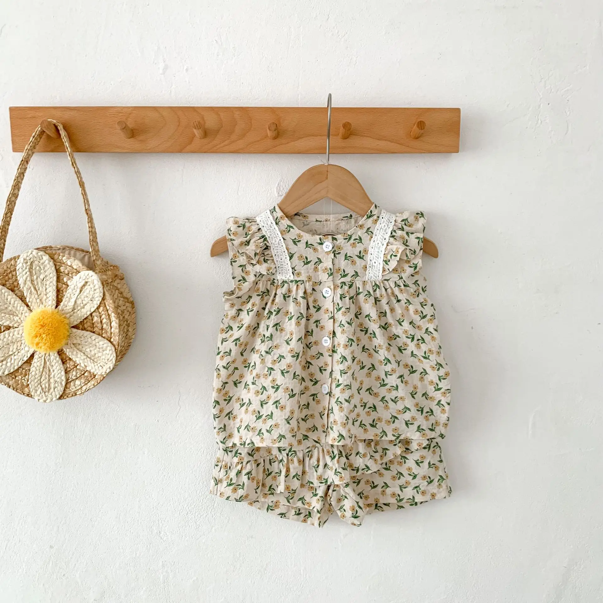 

Angoubebe 111S31 Infant Baby 2023 New Arrival Summer Floral Flutter Sleeved Sets