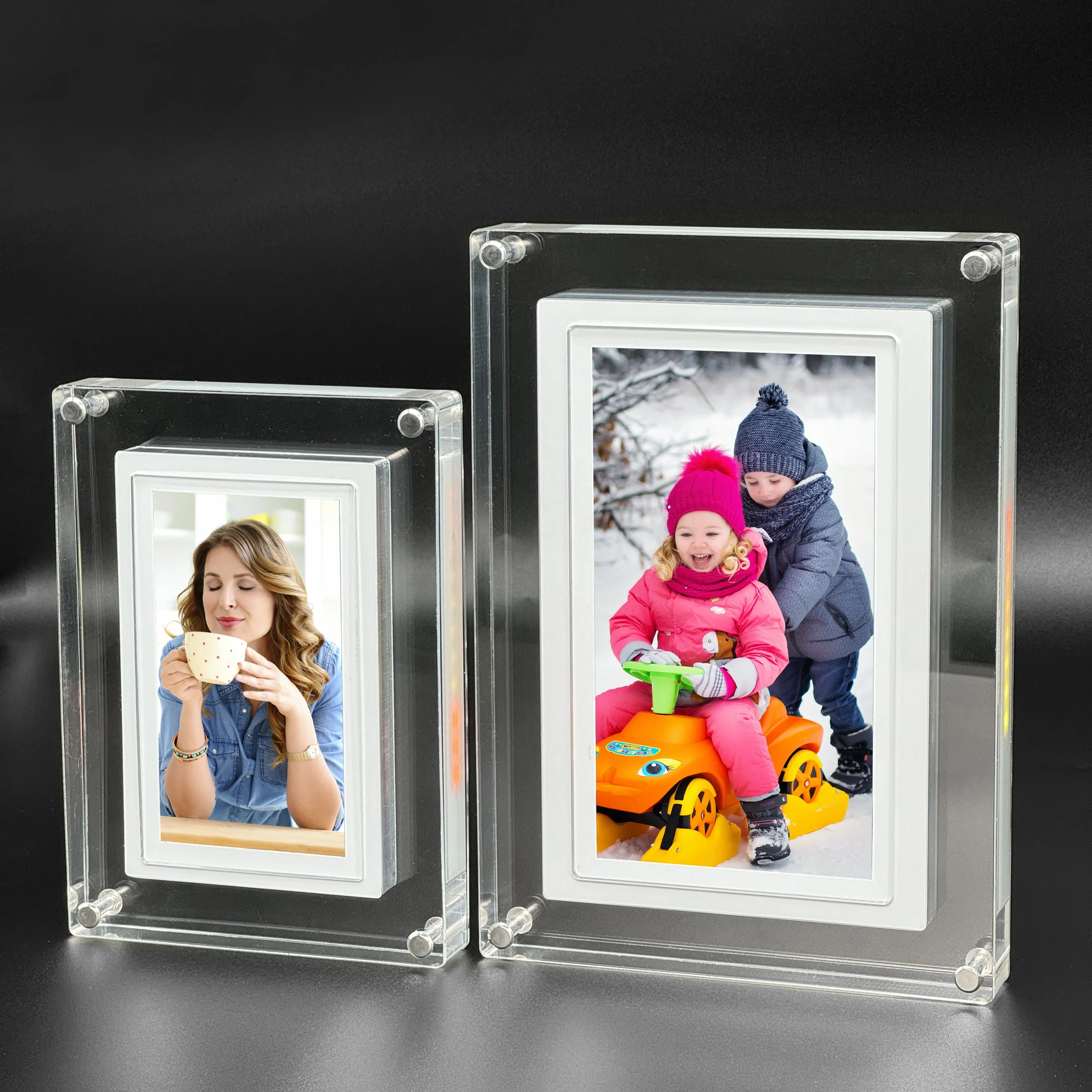 7-inch Digital Picture Frame, Acrylic Video Frame with Auto Rotate, 4GB Memory and 2000mAh Battery,Ideal Desktop Decorations