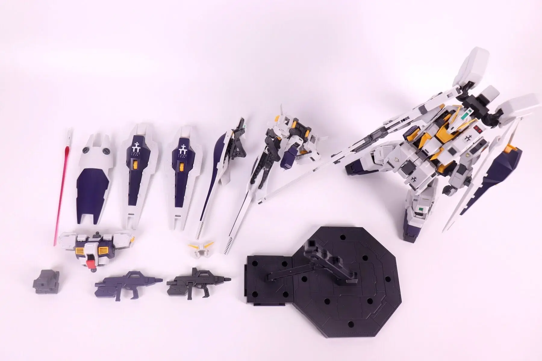 New product】MZ Model Hazel Owsla PB Limited edition MG 1/100 RX