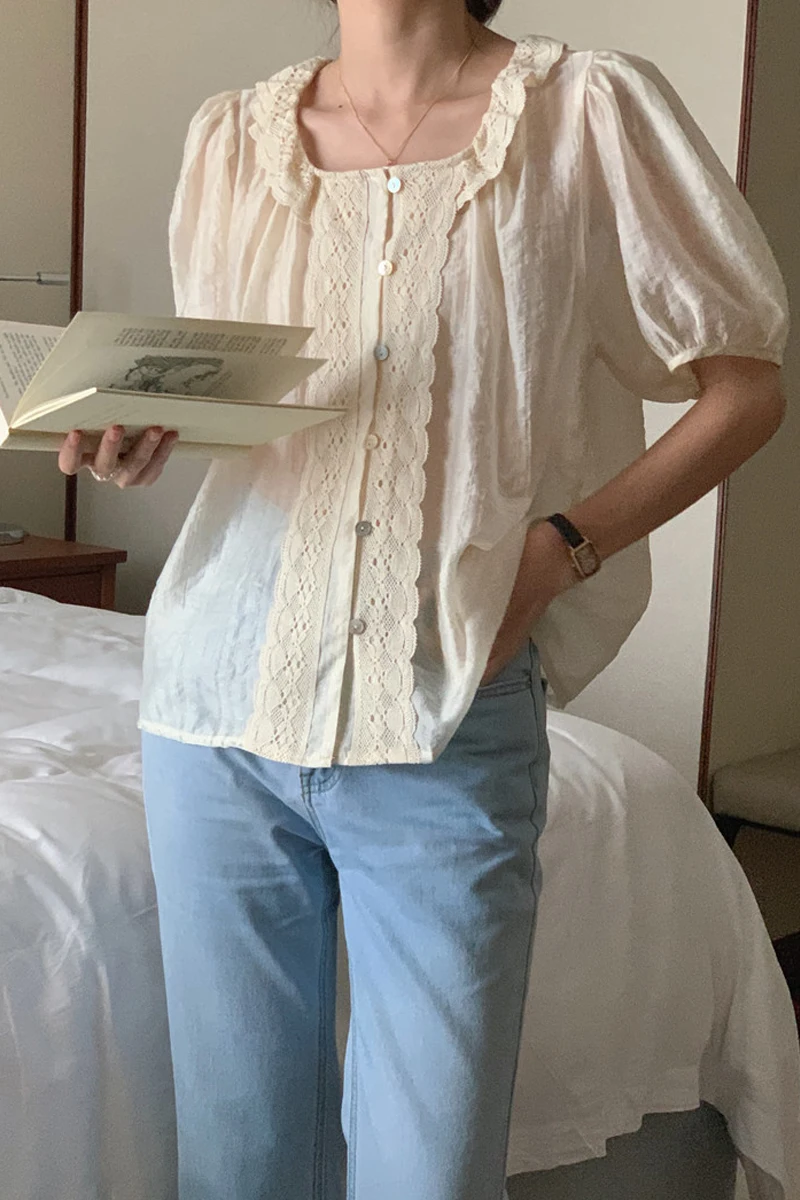 

Retro Chic Floral Trim Splice Loose ort Sve Bubble Sve Single Button irt Summer Sweet Temperament Korean Sle Top