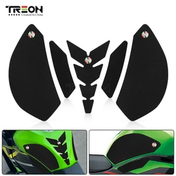 For Kawasaki ZX6R 2009-2016 ZX636 2012-2020 Motorcycle Sticker Anti slip Fuel Tank Pad PVC Side Gas Knee Grip