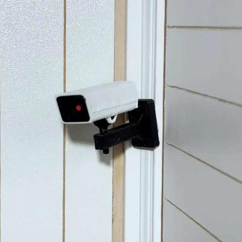 

1Pcs 1/12 Dollhouse Mini Surveillance Camera Model For Micro Landscape Decoration Miniature Food And Play Scene Ornament