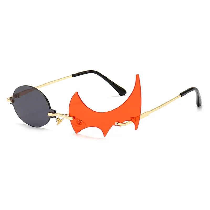 

Anime Danganronpa Monokuma Cosplay Costume Eyewear Glasses Gothic Hip Hop Punk Trigger Happy Havoc Eyeglasses Sunglasses Unisex