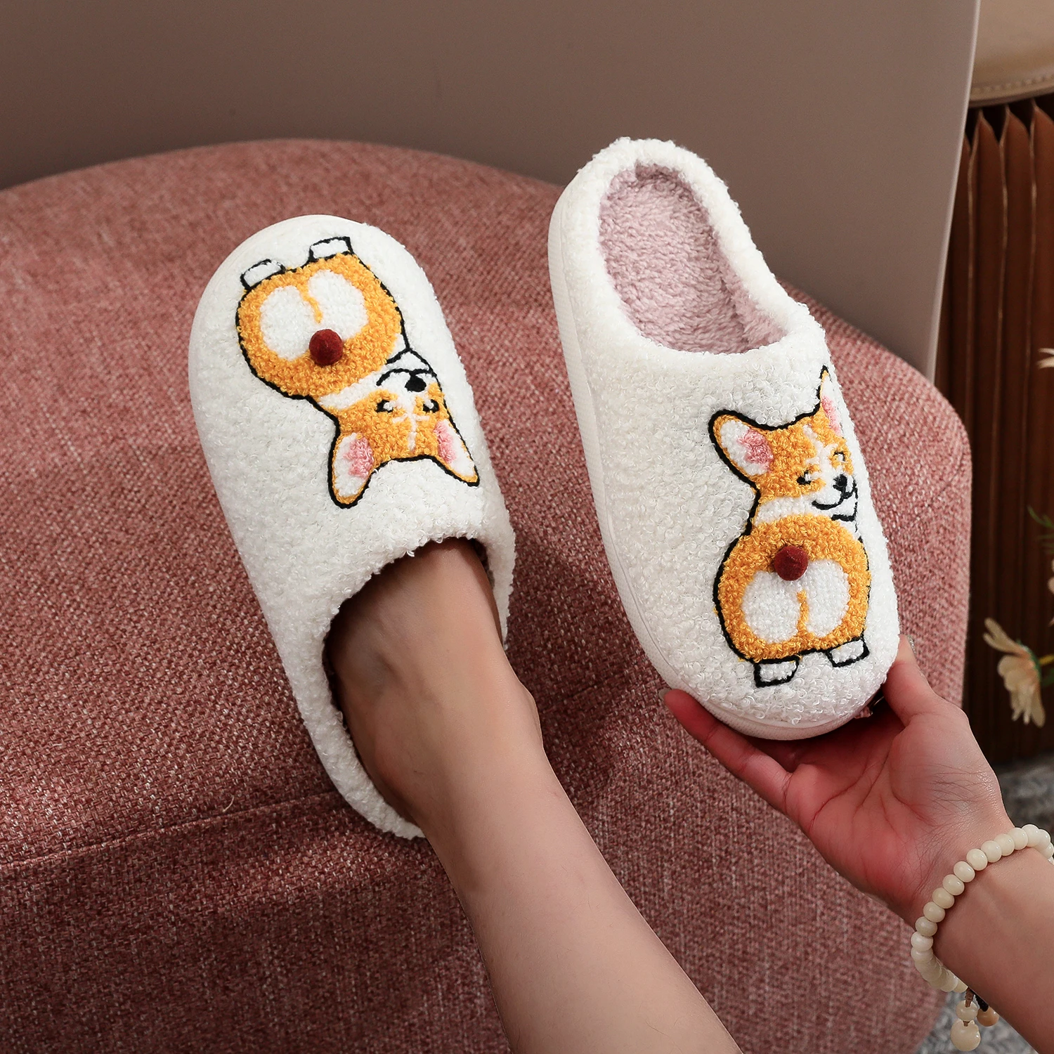 SHAJI Corgi Dog Embroidered Pl - Women'S Shoes Hush Puppies 评论和价格