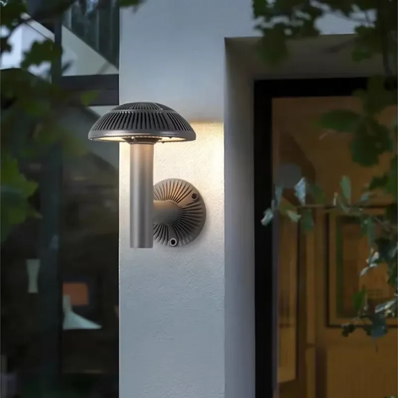 Outdoor IP65 waterproof aluminum square/cylindrical LED wall lamp, polycarbonate diffuser, light sensor, suitable for garden