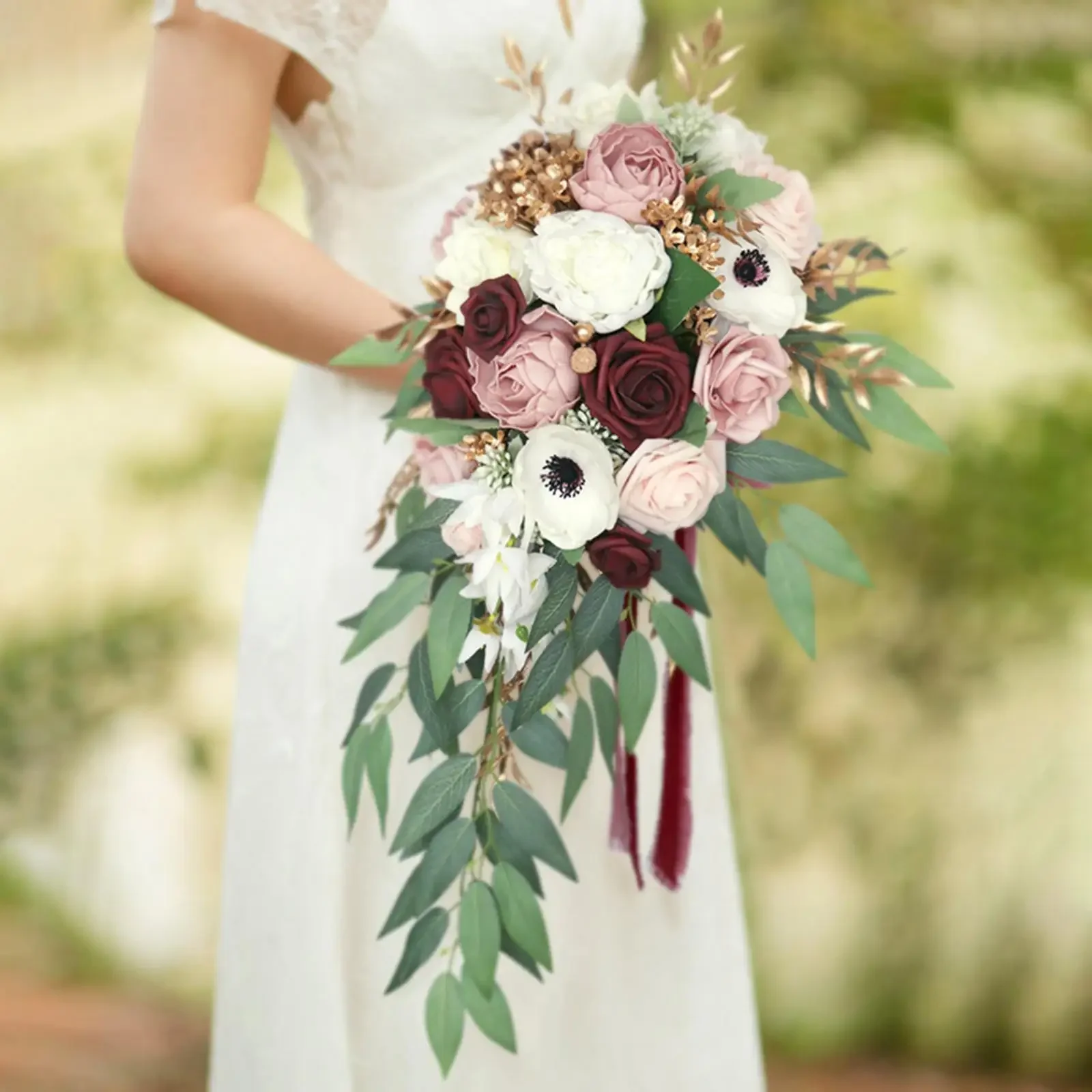 

Wedding Bouquet Bridesmaid Holding Flowers Bridal Bouquet for Home Décor, Bridesmaid, Valentine'S Day, Church Wedding,