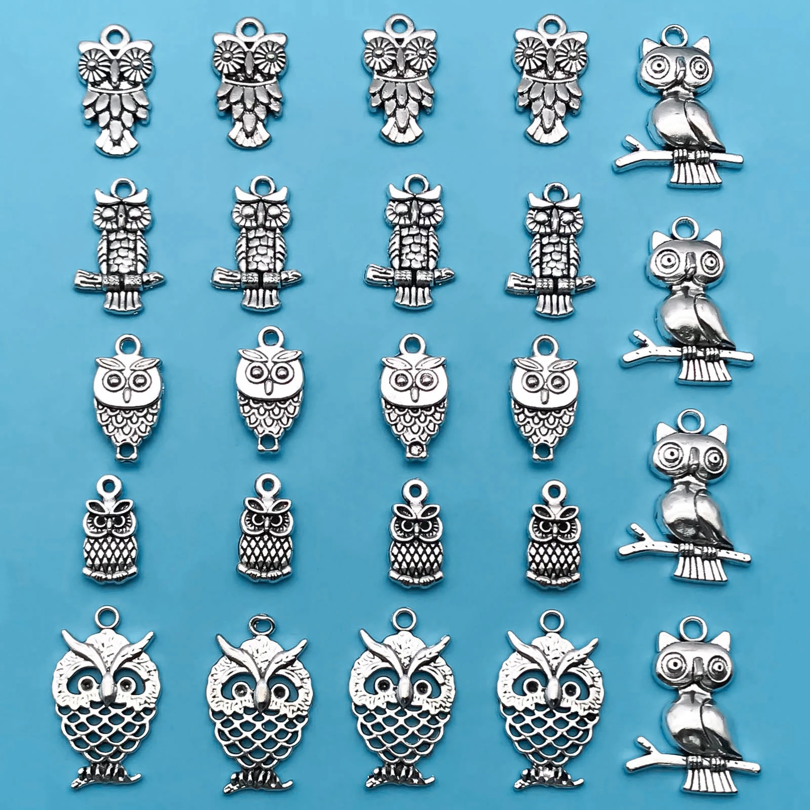 24Pcs Antyczne srebrzyste sowa Charms do samodzielnego tworzenia biżuterii Kolczyki Bransoletka Naszyjnik Ręcznie robiona biżuteria Akcesoria