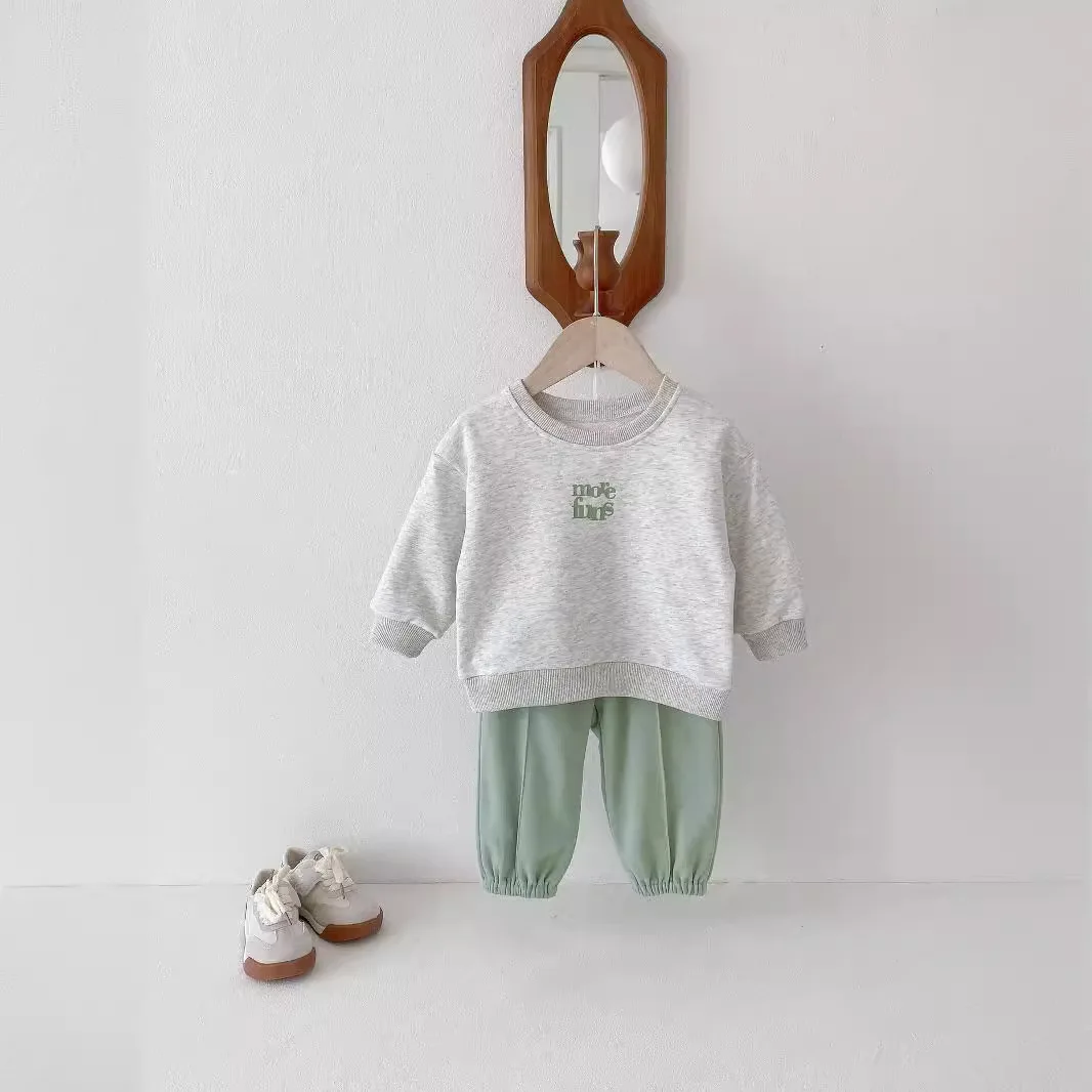 Casual Sports Set für junge Kinder: stilvolle Herbst kinder Baby neue Cartoon Sweatshirt Jogger hose