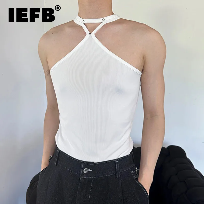 

IEFB 2024 Summer Sexy Men Vest Tight Elastic Tank Top Personalized Rivet Strap Design Handsome Men Sleeveless T-shirt Trend 5817