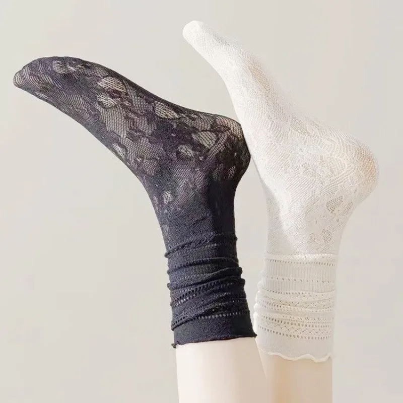 

3 Pairs Lace Flower Mesh Pile Socks Women Retro Hollow Transparent Mid Tube Socks Girls Lady Casual Breathable Cotton Socks