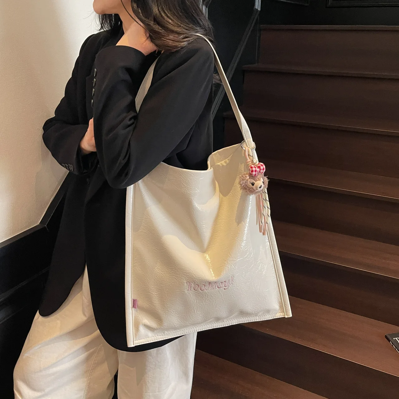 

Шикарная женская пригородная сумка-ведро - новая весенняя сумка через плечо большой вместимости