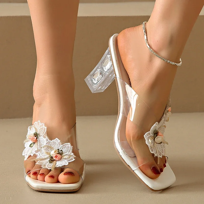 Zapatillas de tacón alto con decoración de flores a la moda, Sandalias de tacón de cristal con punta cuadrada de verano para mujer, zapatos de vestir de fiesta de Pvc transparente