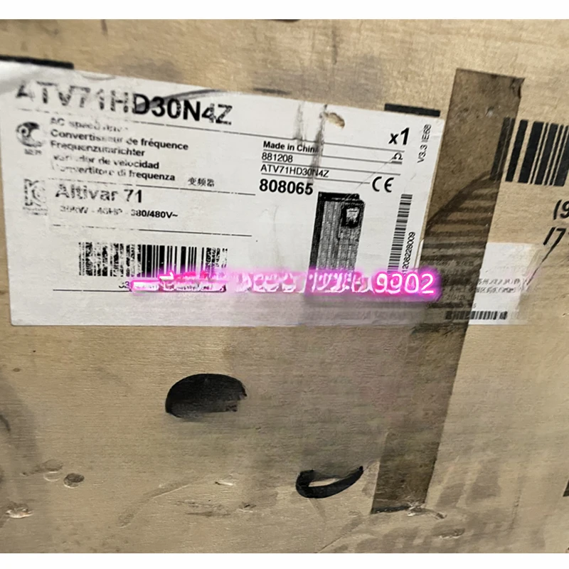 ATV71HD30N4Z 30 KW Three-phase 380V Frequency Converter ATV71HD30N4Z