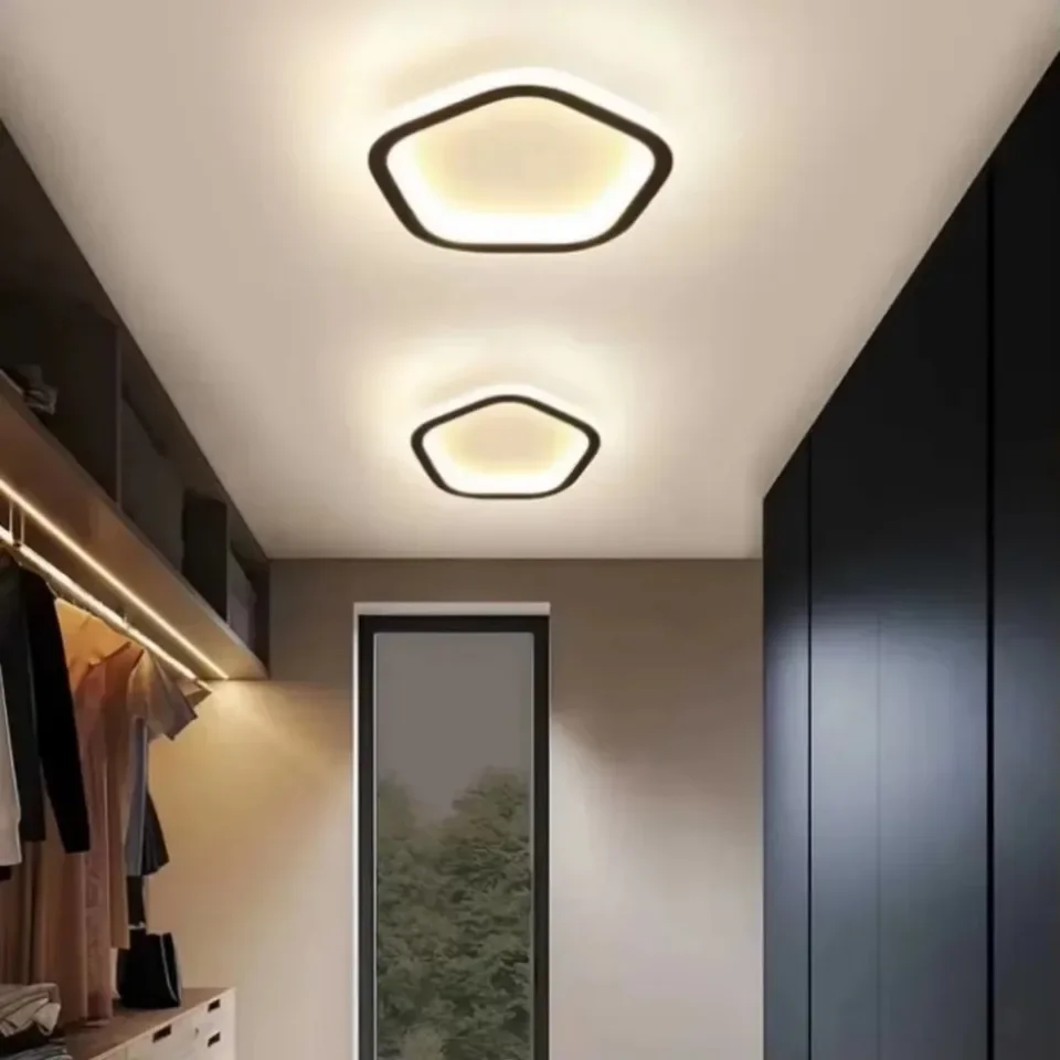 モダンなledシーリングライト、廊下照明器具、ミニマルなデザインのラインランプ、通路や階段の角に設置できる、室内の雰囲気を高める照明。