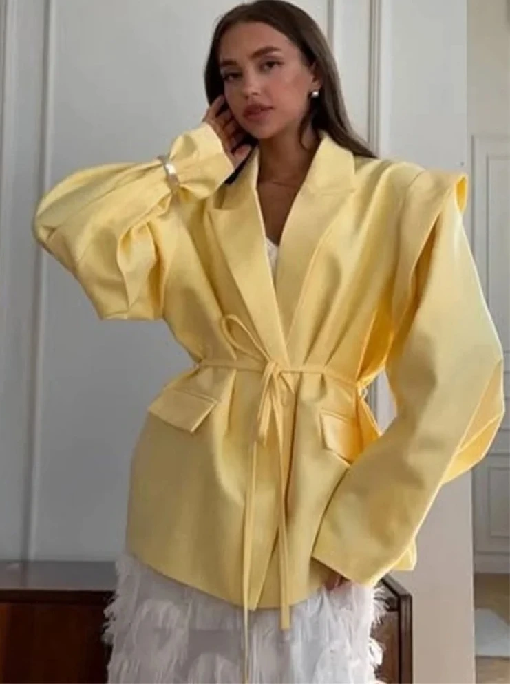 

Новый женский свободный блейзер 2026 года на шнуровке, элегантный пиджак для работы и вечеринок, с лацканами в стиле пэчворк, карманами и элементами бандажного дизайна