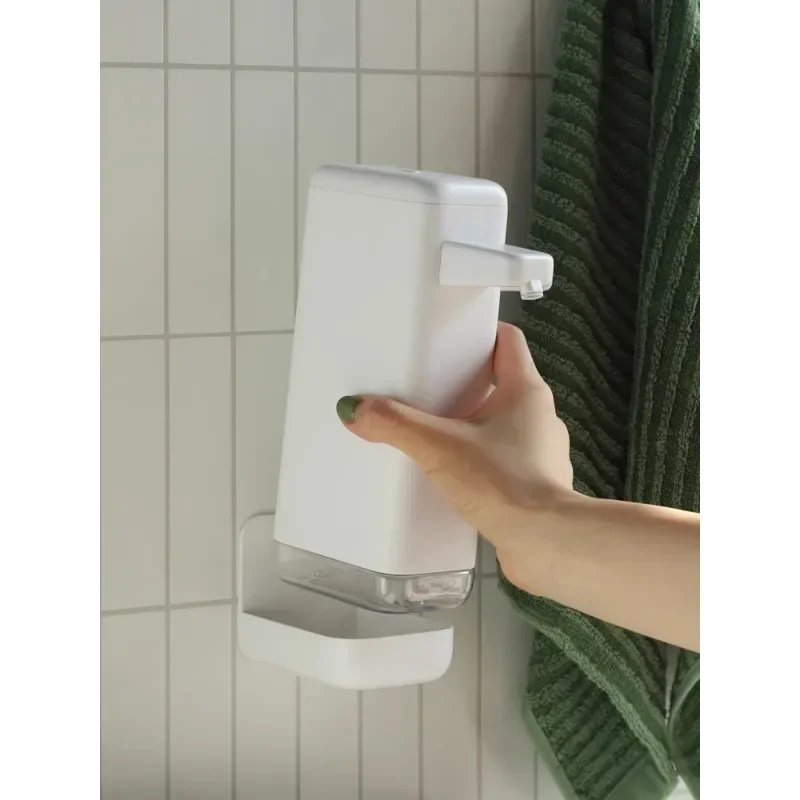 Soap dispenser induction household wall hanging automatic hand sanitizer machine shower gel detergent electric foaming machine