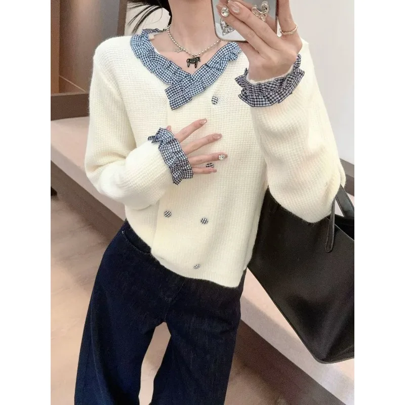 

Double-breasted Knitted Cardigan for Women in Fall and Winter Stylish Slimming Contrast Color Long-sleeved Sweater