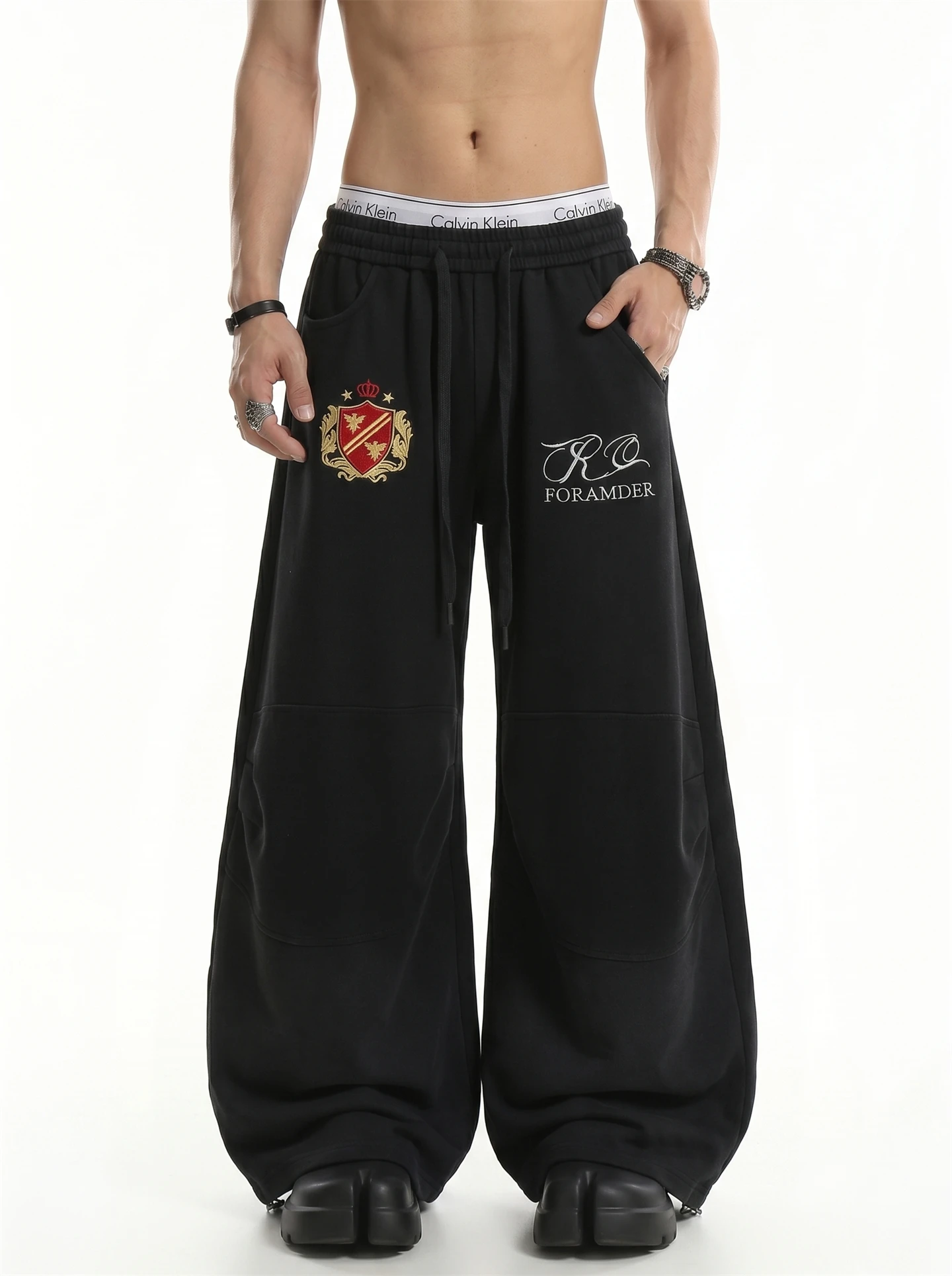 

BETEBULE American High Street Badge Embroidered Casual Pants Men Summer New Loose Sports Versatile Knife Pants