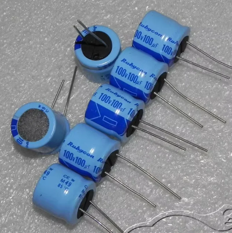 

10PCS/ LOT rubycon Ruby CEW old model 100100UF through-hole aluminum electrolytic capacitors, brand new and original