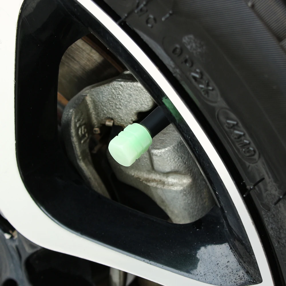 قبعات صمامات الإطارات المضيئة ، قبعات الساق لفولكسفاغن ، فولكس فاجن جولف 5 ، 6 ، 7 ، MK6 ، MK7 ، باسات B5 ، B6 ، B7 ، B8 ، تيجان ، جيتا ، MK6 ، سكودا ، سوب ، 4 حزمة