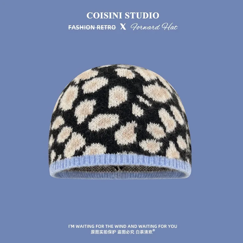 Modische Retro-Strickmütze mit Leopardenmuster für Herren und Damen, Herbst- und Wintermütze mit Ohrenschutz, warme, kurze Mütze im Skull-Design. – Detail 6