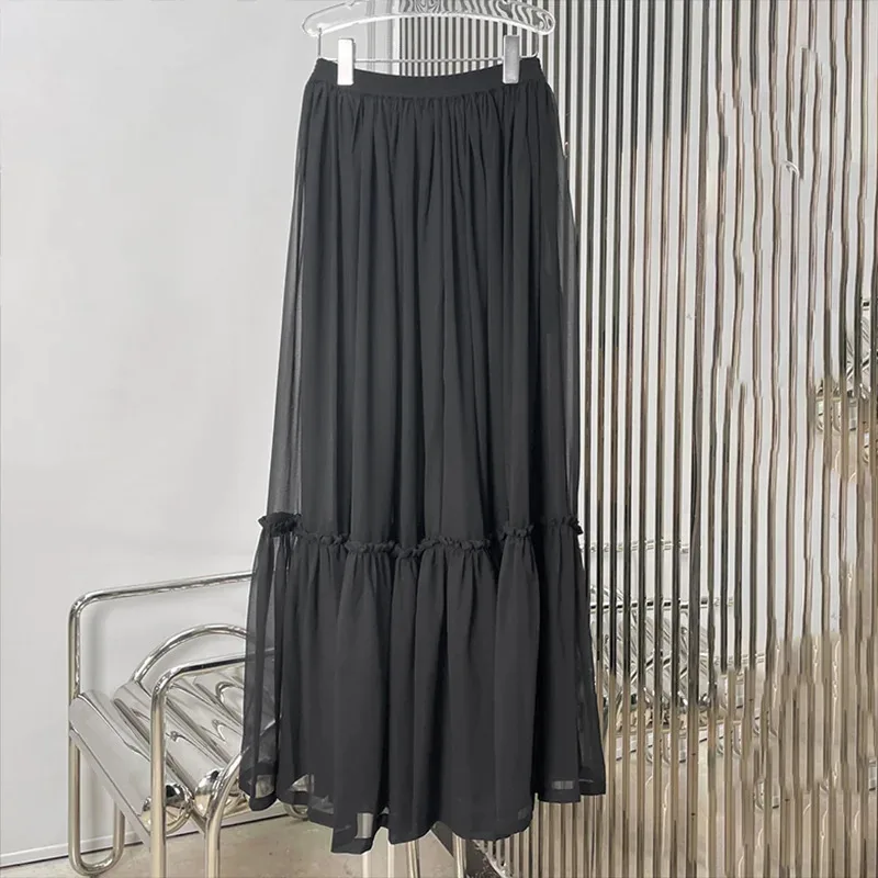 

Women's chiffon pleated half-body skirts, casual wooden ear edge splicing high waist half skirt 2580790