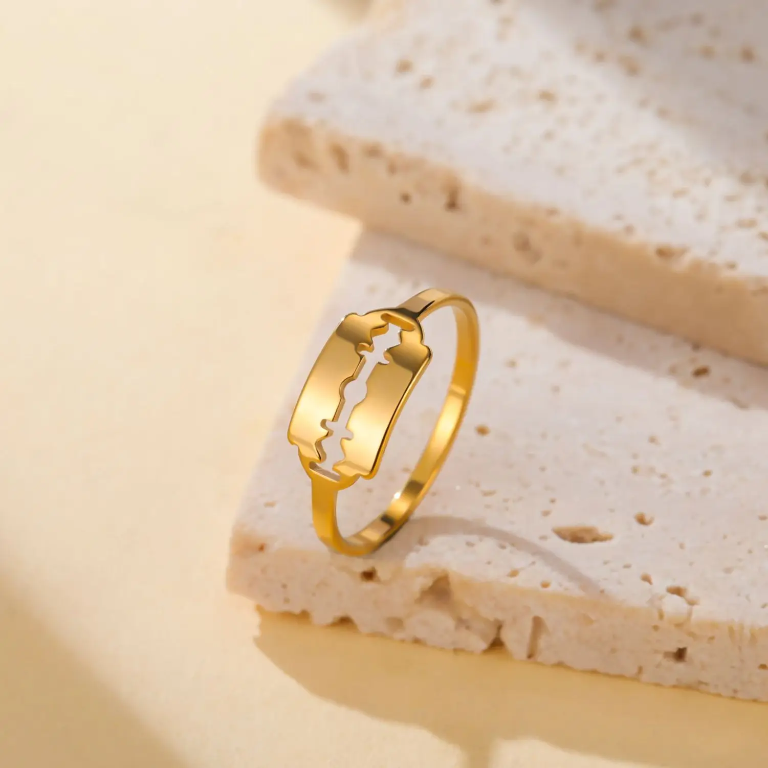 COOLTIME Stainless Steel Hollow Blade Ring for Men Women Punk Hip Hop Rock Gold Color Couple Ring Fashion Jewelry Gift Wholesale