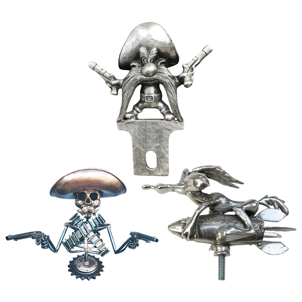 Coyote Rocket Sculpture Creative Skull Figurine Unique Cowboy Skull Gunner Sculpture Car Hood Ornament Car Exterior Decoration