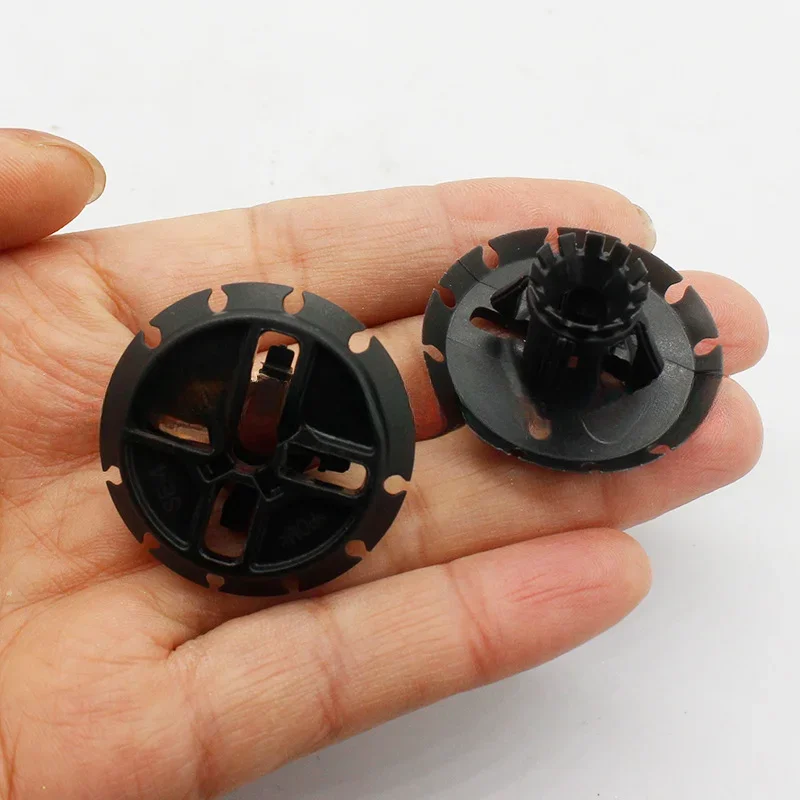 Front Insulator Retainer Clip Kit 10 Count For For Focus 2011 Through 2014 And Kuga 2016 And Later Years W790373 S900