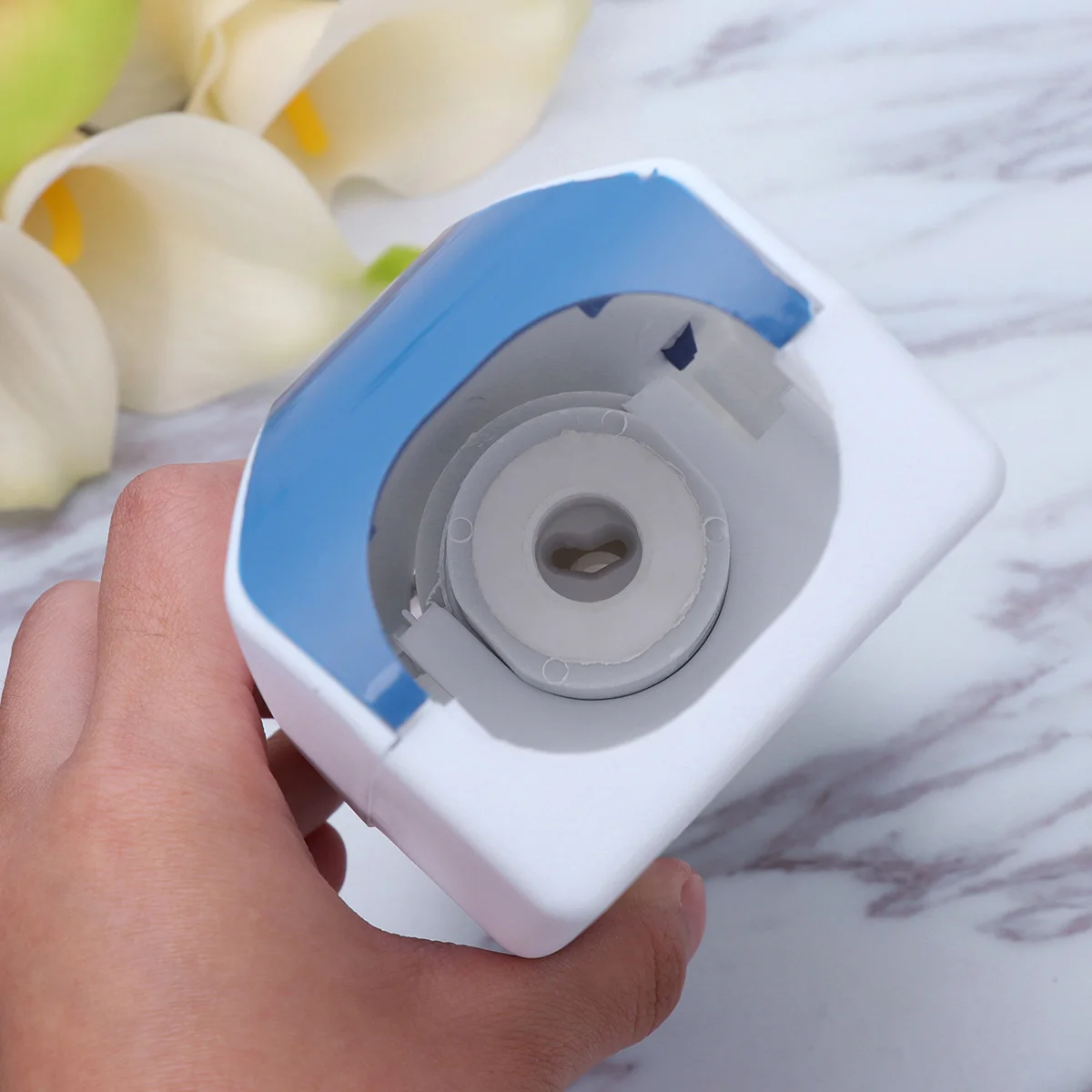 

Toothpaste Squeezer Kit Automatic Dispenser Blue 5 Brush Holder Mold Resistant Economy Pump For Bathroom Home Use